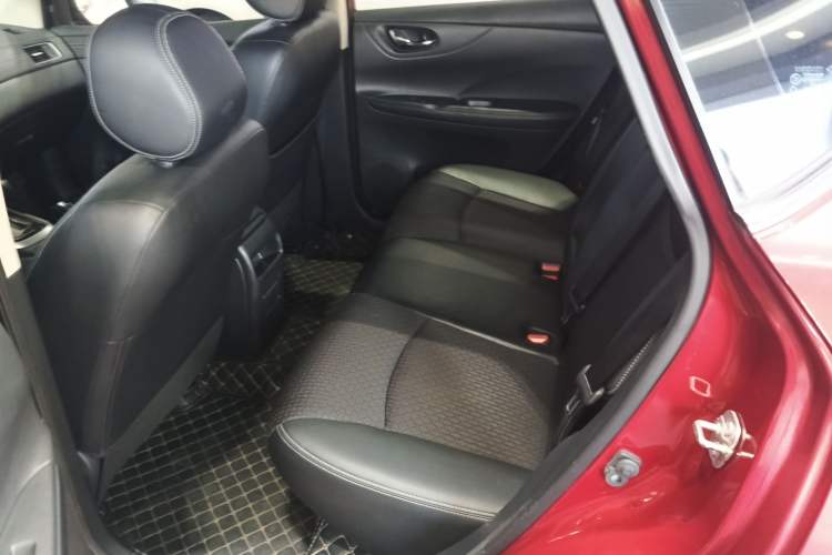 Used Nissan Tiida 2019 1.6L CVT Smart Drive Version China VI Standard
