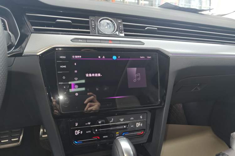 Used Volkswagen Magotan 2025 Zhongxiang Version 330TSI DSG Luxury Edition
