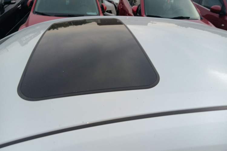 Used Toyota Levin 2021 185T CVT Luxury Edition
