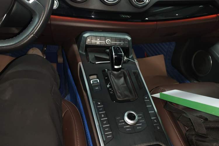 Used Wey VV7 2017 2.0T Ultra-Luxury Version