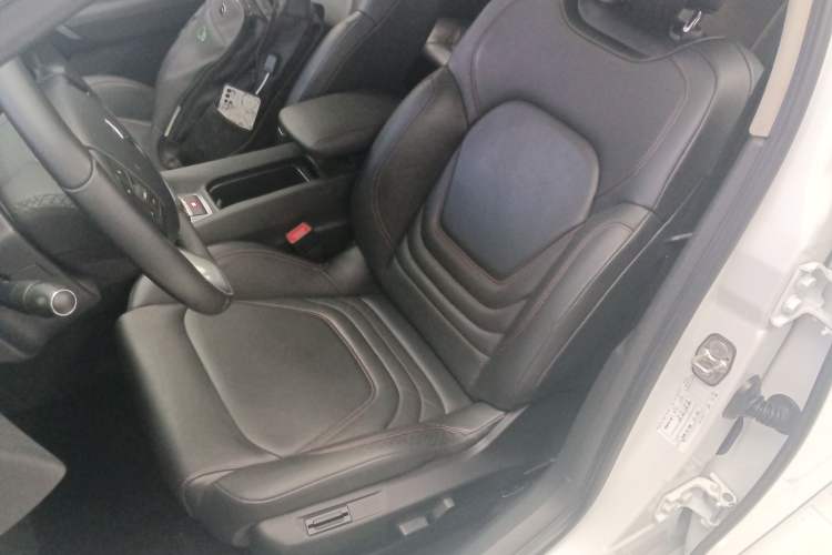 Used  4S 2016 1.6T Automatic Smart Edition THP160
