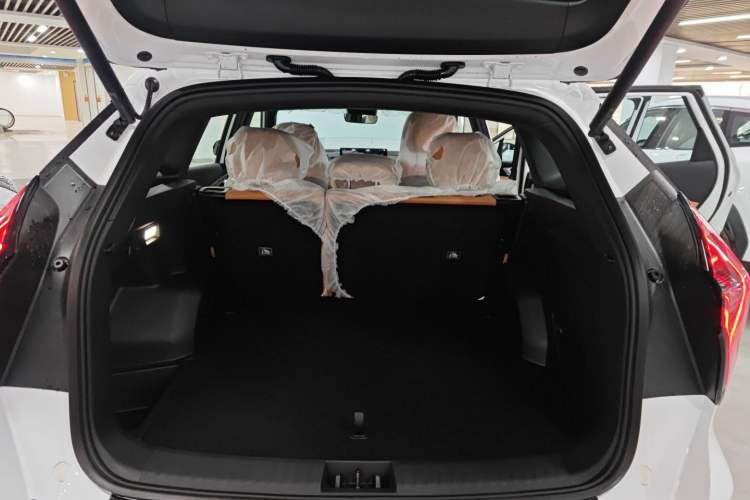 Used Geely Auto FX11 2025 4th Generation 1.5TD DCT - Shanhe
