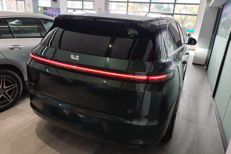 Used Li Auto L7 2023 Pro Model
