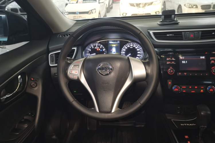 Used Nissan X-Trail 2014 2.0L CVT Comfort Edition 2WD
