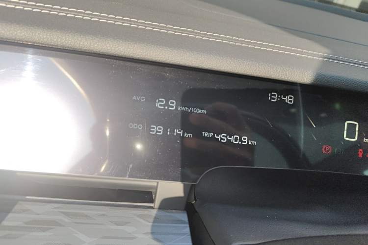 Used NETA S 2022 Extended-Range Version 1160 km Range Rear-Wheel Drive Mid-Grade