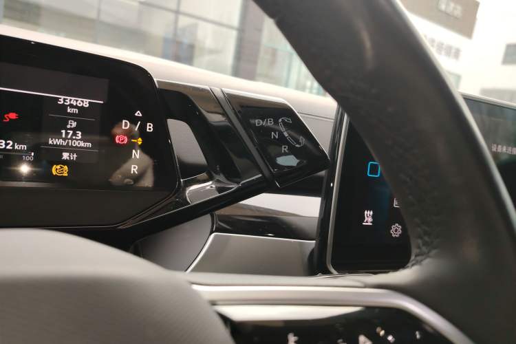 Used Volkswagen ID.6 CROZZ 2021 Long-Range PRO Edition
