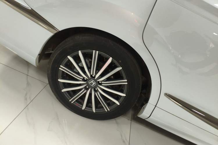 Used Honda Elysion 2024 2.0L eHEV Luxury Edition
