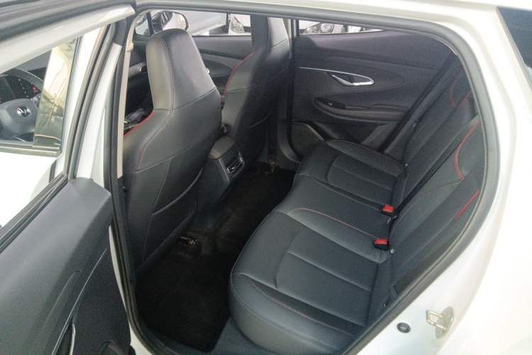 Used Changan UNI-T 2020 1.5T Prestige Version
