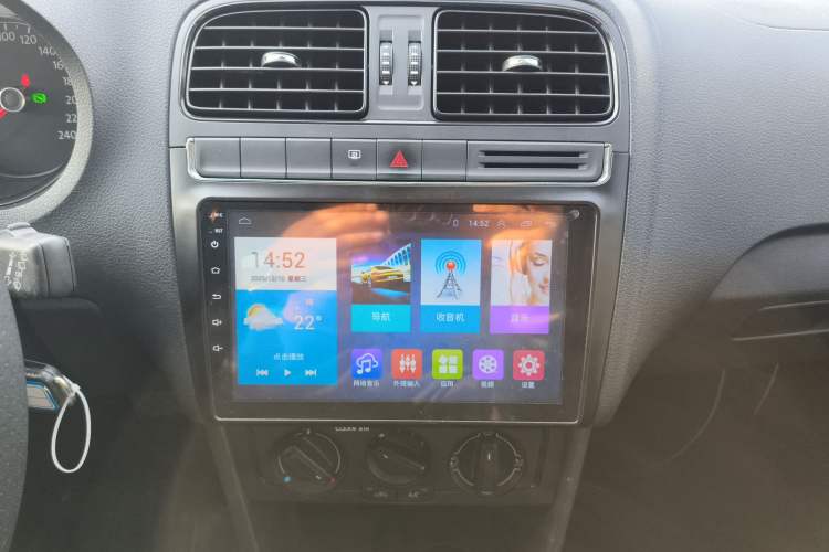 Used Volkswagen Polo 2016 1.4L Automatic Trendy Model
