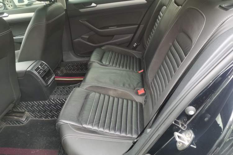 Used Volkswagen Magotan 2020 280TSI DSG Comfort Edition
