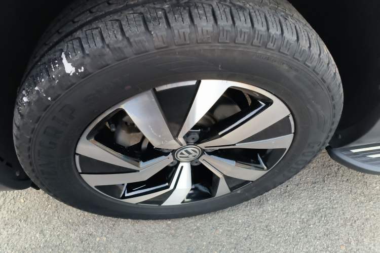 Used Volkswagen Tayron 2020 330TSI Two-Wheel Drive Luxury Smart Connectivity Version
