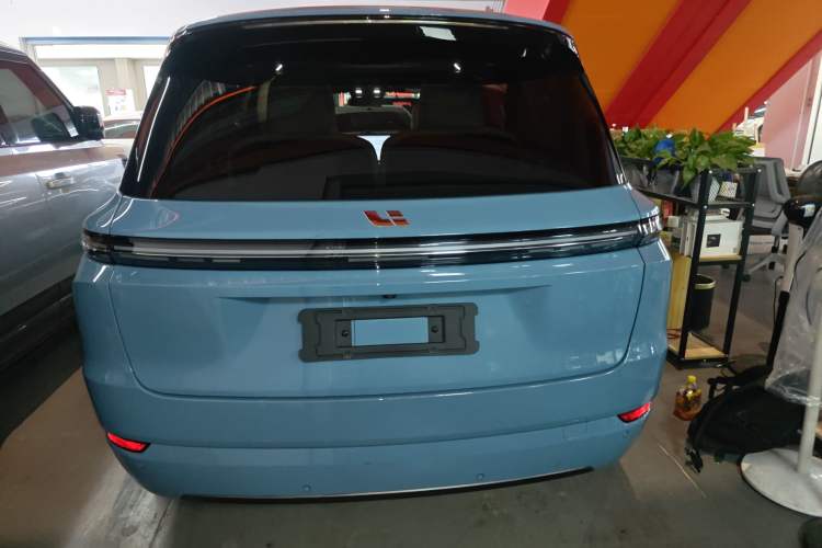 Used Li Auto L9 2022 Max model
