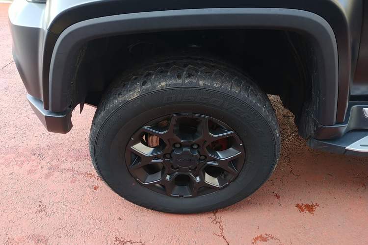 Used Beijing Auto BJ40 2023 2.0D Automatic Four-Wheel Drive Blade Hero Edition Adventurer Type