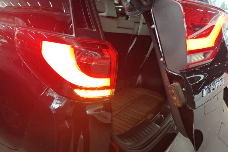 Used GAC Trumpchi M8 2021 Lingxiu Series 390T Deluxe Edition
