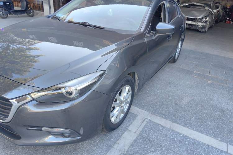 Used Mazda Mazda 3 Axela 2017 Sedan 1.5L Automatic Luxury Model Emission Standard China V