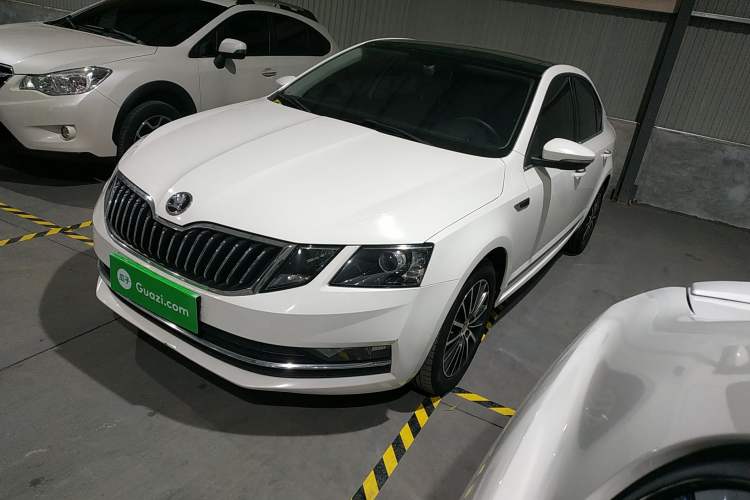 Used Skoda Octavia 2019 1.5L Automatic Smart Drive Luxury Edition China V Standard