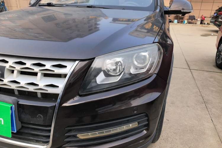 Used Yema T70 2016 Upgraded Model 1.8T CVT Flagship Edition
