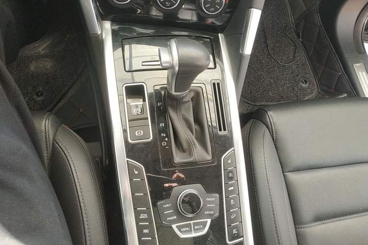 Used Haval H7 2016 Blue-Label H7 2.0T Automatic Luxury Model