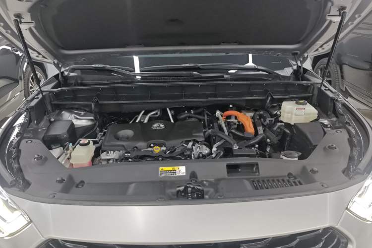 Used Toyota Crown Land Cruiser 2021 2.5L HEV Four-Wheel Drive Flagship Edition
