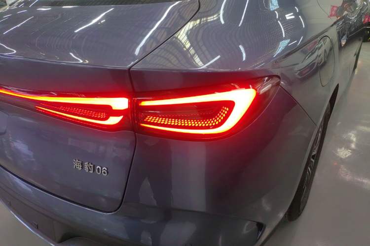 Used BYD Seal 06 New Energy 2024 DM-i 120KM Luxury Model
