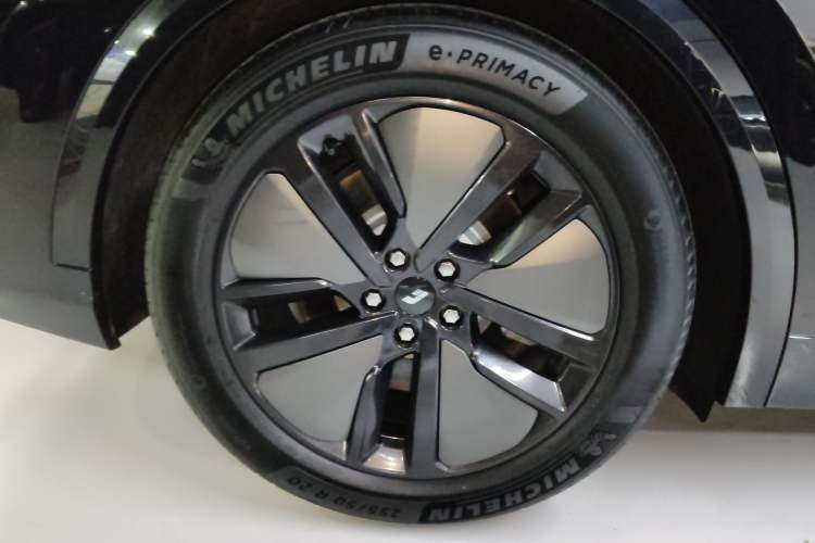 Used Li Auto L8 2024 Max