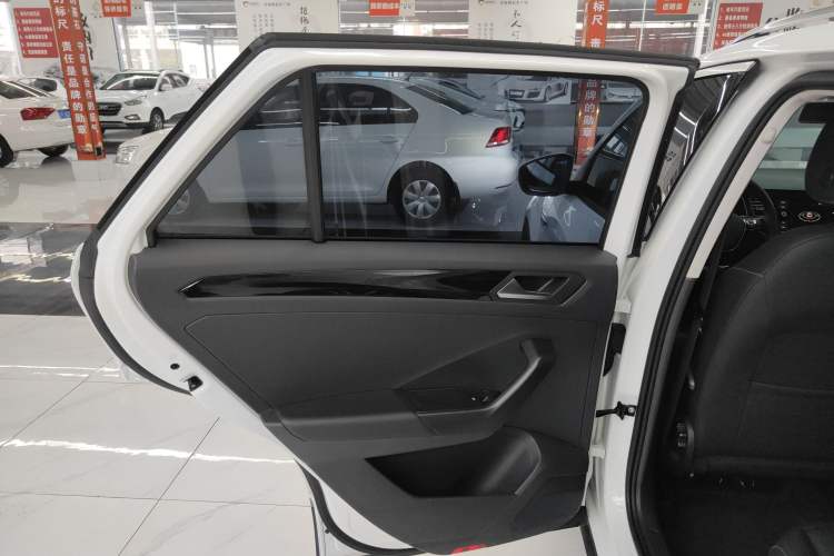 Used Volkswagen T-ROC 2020 280TSI DSG Two-Wheel Drive Comfort Version
