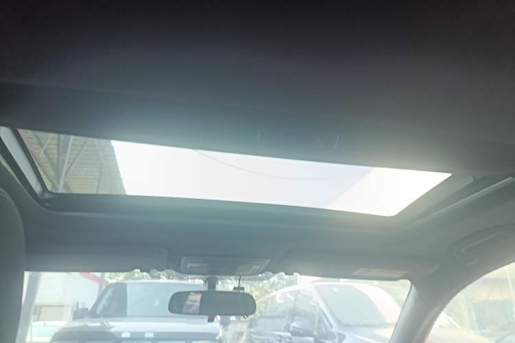 Used Honda Civic 2021 HATCHBACK 220TURBO CVT New Trendsetter
