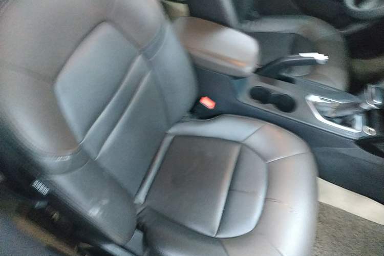 Used GAC Trumpchi GS4 2017 200T G-DCT Two-Wheel Drive Elite Edition
