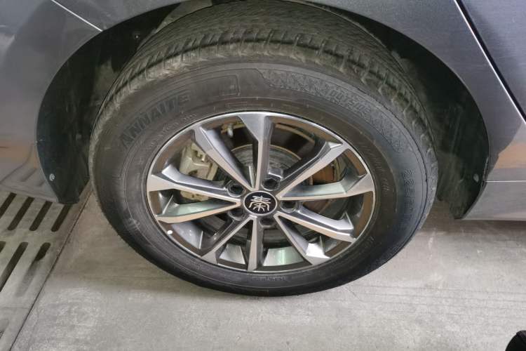 Used BYD Qin PLUS 2024 HONOR Edition DM-i 55KM Leading Model
