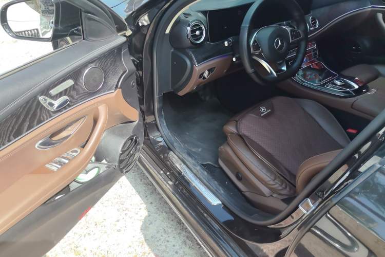 Used Mercedes-Benz E-Class 2017 E 200 L Sport 4MATIC