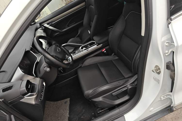 Used Geely Auto Coolray 2019 Sport Version 260T DCT Battle China VI Standard
