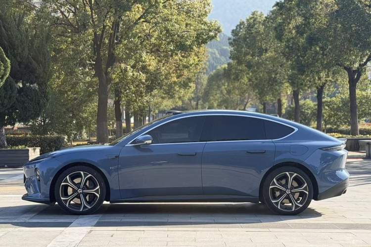 Used Nio ET5 2024 75 kWh
