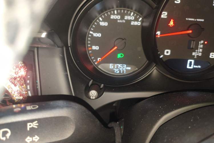 TDK.VehicleDetails.img