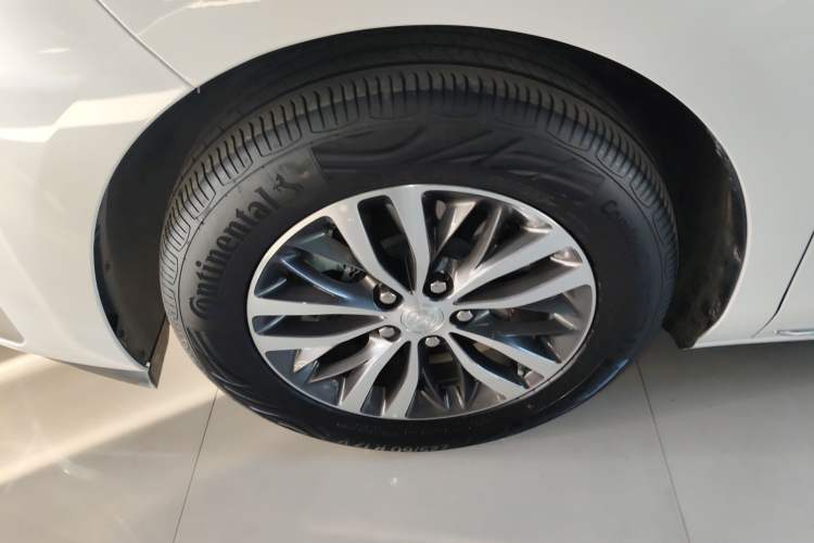 Used Buick GL8 2023 ES Lu Zun Comfort Model
