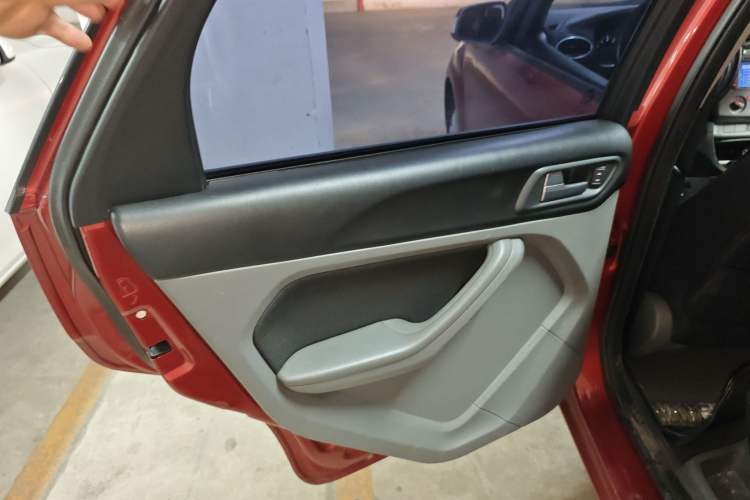 Used Ford Focus 2013 Hatchback Classic 1.8L Automatic Base Model
