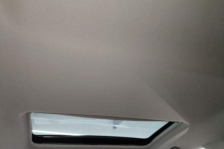 Used Buick GL8 2022 Land Business Class 652T Luxury Model
