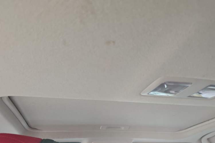 Used Mazda CX-5 2015 2.0L Automatic Two-Wheel Drive Urban Version
