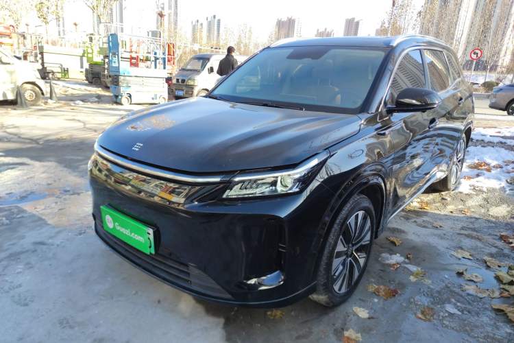 Used  E5 PLUS 2025 165 km Long-Range Version 5 Seats
