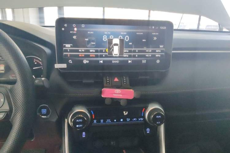 Used Toyota RAV4 2022 2.0L CVT Two-Wheel Drive Fashion Edition
