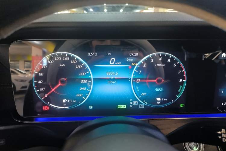 Used Mercedes-Benz E-Class New Energy 2023 E 350 e L Plug-in Hybrid Sports Sedan
