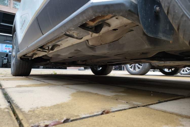 Used  Cherokee 2020 2.0T Two-Wheel Drive Leading Edition
