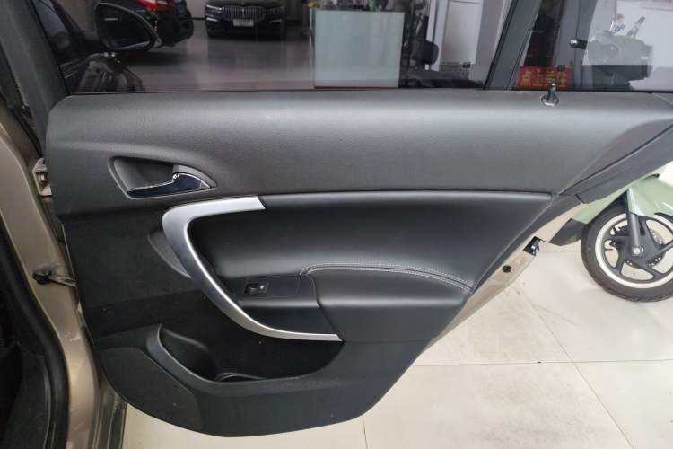 Used Buick Regal 2015 1.6T Leading Technology Model
