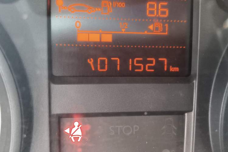 Used Peugeot 301 2016 1.6L Manual Comfort Edition