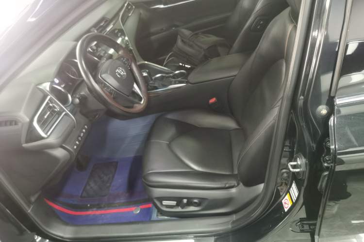 Used Toyota Camry 2018 2.5G Luxury Edition
