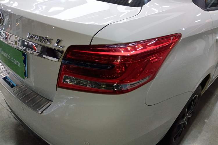 Used Toyota YARiS L 2017 1.5E CVT Dynamic Edition