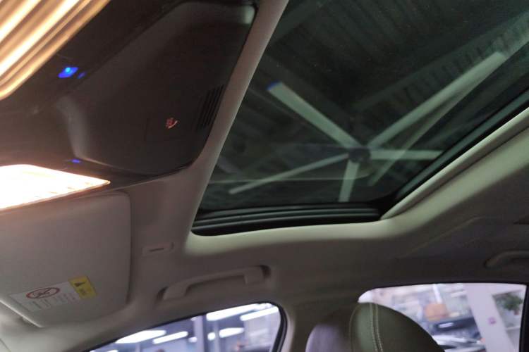 Used BMW 5 Series New Energy 2020 Mileage Upgrade Version 530Le Luxury Package