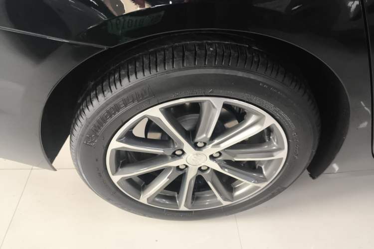 Used Buick LaCrosse 2022 652T Luxury Version