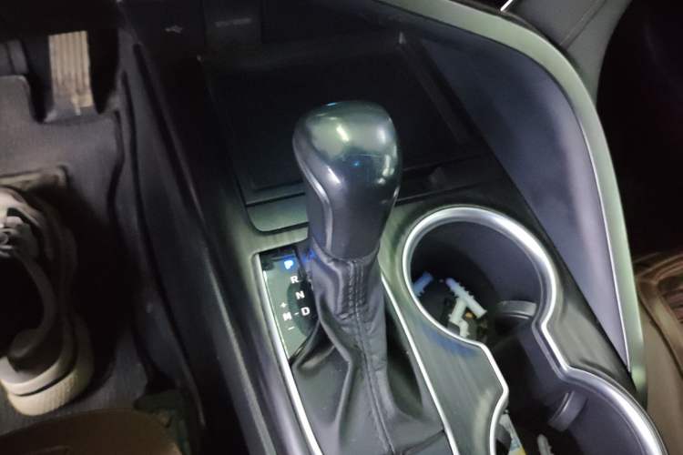 Used Toyota Camry 2021 2.0G Luxury Edition