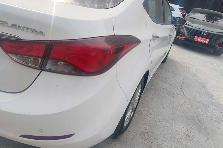 Used Hyundai Elantra 2016 1.6L Automatic Prestige Edition
