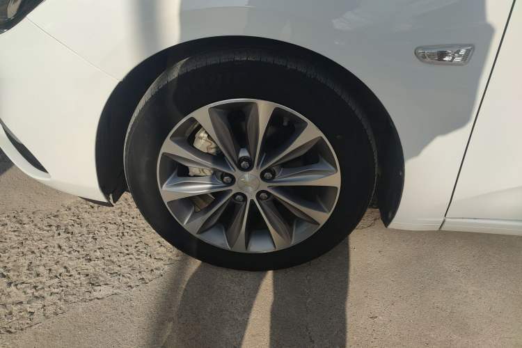 Used Chevrolet Monza 2020 320 Automatic Enjoyment Edition
